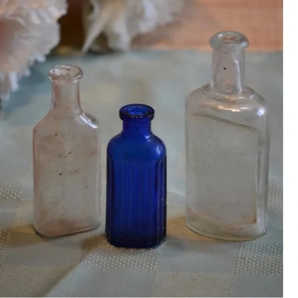3 Vintage sea glass found apothecary bottles bundle blue collectible rare Hawaii